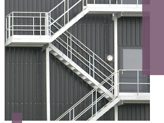 Изготовление и монтаж пожарных лестниц в Тольятти быстро и надежно