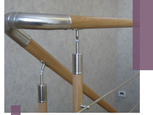 Комбинированные перила на заказ в Тольятти — монтаж и производство