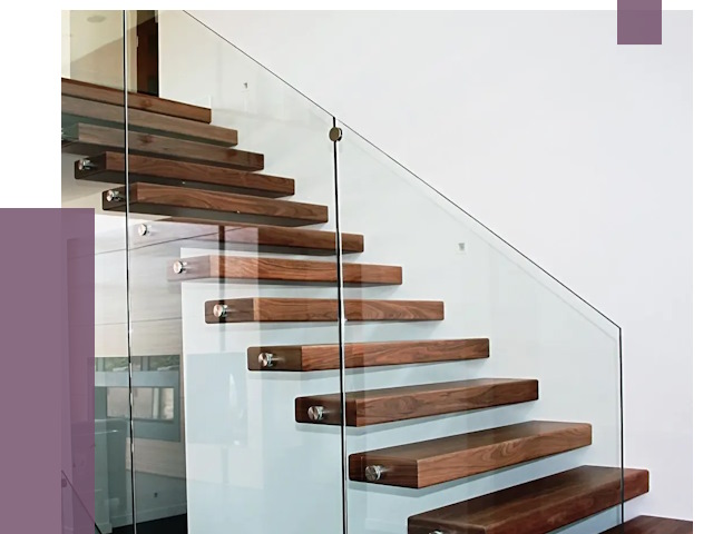 Стеклянные перила для лестницы в Тольятти от 14996 руб.