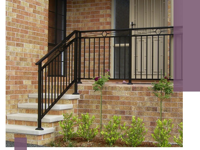 Уличные перила из металла под ключ в Тольятти