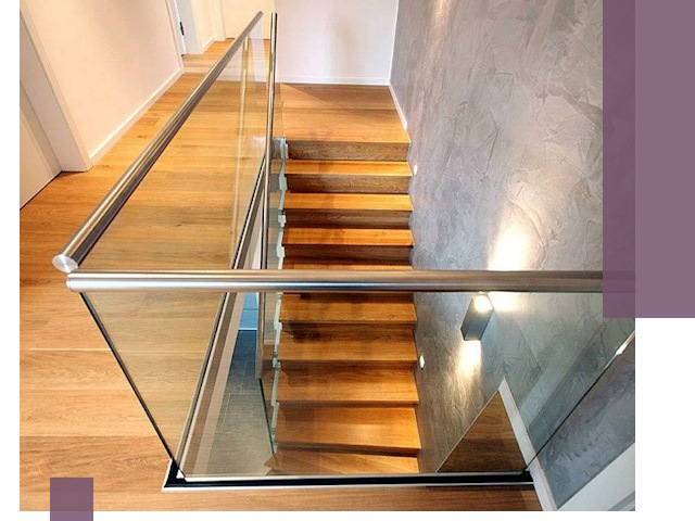 Перила для лестницы в доме — изготовление и монтаж в Тольятти