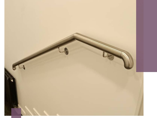 Изготовление пристенных поручней в Тольятти под ключ за сроки