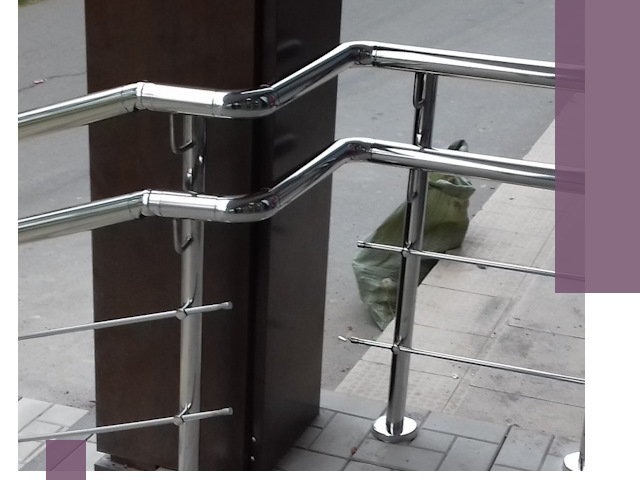 Монтаж поручней из нержавеющей стали в Тольятти качественно и быстро